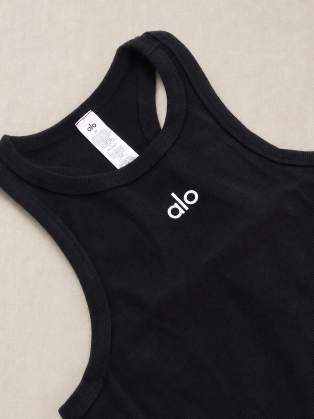 Alo Yoga Aspire Tank, Black, M - Picture 2 of 3